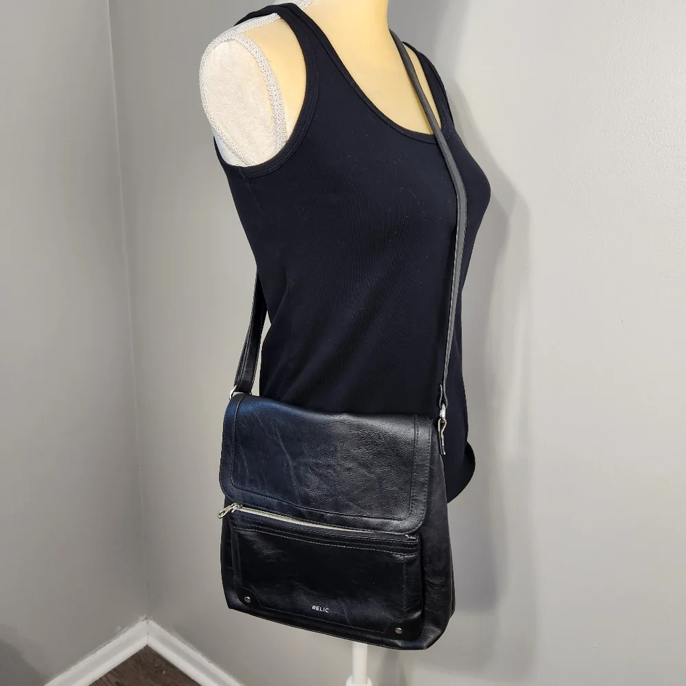 Relic by Fossil Leather Crossbody Bag Black